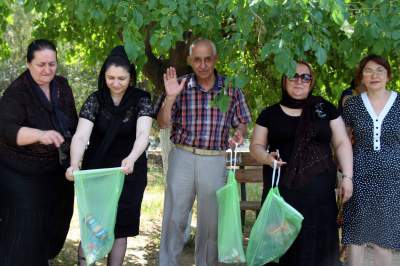 Каспийчане приняли участие в акции посвященный Всемирному дню охраны окружающей среды.