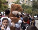 На кануне для детишек нашего города компания «Метелица» организовала благотворительное мероприятие.