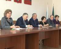 Неопрятное состояние ряда городских улиц, безответственность некоторых застройщиков – эти и другие вопросы обсуждались на совещании.
