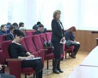 Приватизации жилья, отсутствие тепла в дошкольных и образовательных учреждениях – эти  вопросы обсуждали на совещании в администрации.