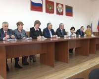 Жесткой критике подверг глава муниципального образования ряд коммунальных служб.