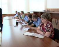 Жителям садоводческого общества «Урожай» массово отключают свет, очередь в детские сады не прекращается.