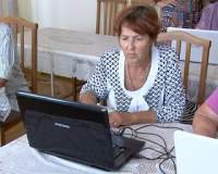 Обучаться работе на компьютере никогда не поздно. В этом убедились подопечные ЦСОН.