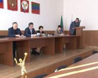 Доклады архитектурного и экономического отделов, а также финансового управления заслушали на еженедельном аппаратном совещании.