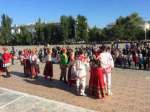 На городской площади г.Каспийска прошел концерт ансамбля "Астраханская песня"
