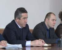 Руководство города серьезно взялось за санитарную очистку Каспийска. Об этом и не только говорили на еженедельном совещании в администрации.