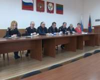 Подвели итоги, наградили отличившихся. В каспийской администрации чествовали лучших представителей добровольной народной дружины.