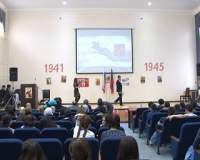 70-летию Победы посвящается! В энергетическом колледже прошел первый республиканский смотр творчества молодежи.