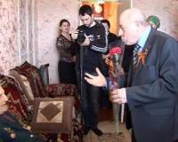 Представители ЦСПСД провели акцию с которой посетили всех ветеранов ВОВ проживающих в нашем городе.
