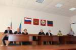 Временный запрет на купание в море, отравление угарным газом - основные вопросы еженедельного совещания в администрации.