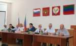 Полномочный представитель Главы РД Шамиль Зайналов прибыл в Каспийск по вопросу реализации приоритетных проектов Главы РД