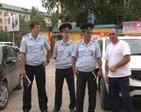 Отчет участковых уполномоченных перед населением начался с участка по улице Ленина.