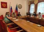 На встрече с постоянным представителем Дагестана при Президенте РФ Изумруд Мугутдиновой