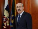 Поздравление Главы Дагестана Р.Г. Абдулатипова с Днем Конституции Республики Дагестан