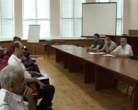 Заседание комиссии по вопросам дорожной безопасности состоялось в актовом зале администрации.