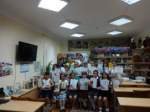 Вручение дипломов в художественной школе.