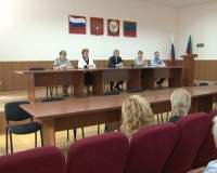 Работы административной комиссии, паспорта готовности коммунальных служб к отопительному сезону - основные вопросы еженедельного совещания