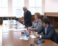 Вопрос строительства дома молодым семьям, качество образования - основные вопросы совета старейшин