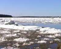 В управлении по делам ГО и ЧС говорили о правилах поведения населения на водных объектах в зимний период