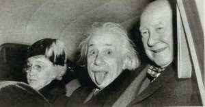 Как появилась всемизвестная фото с Эйнштейна